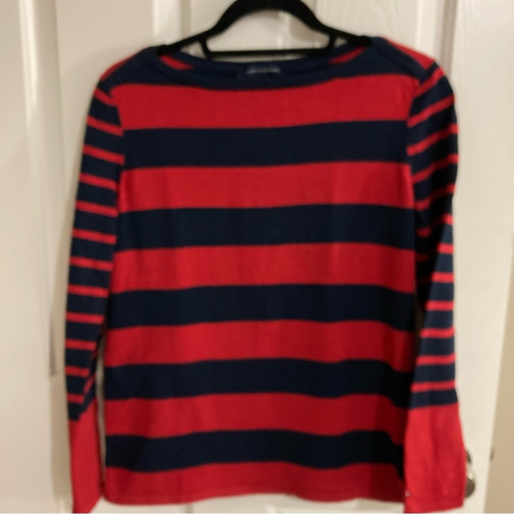 Tommy Hilfiger size M stripped red and blue long sleeved tee